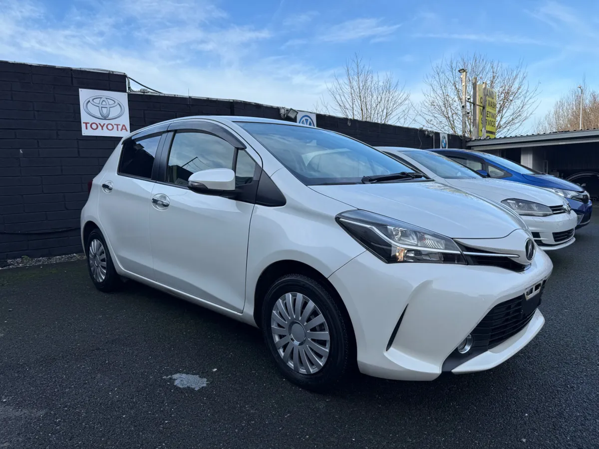 2016 Toyota Vitz - Image 1