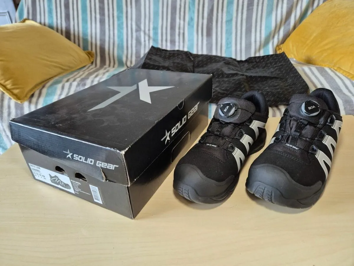 SNICKERS Solid Gear S3 safety work trainers, NEW! - Image 1