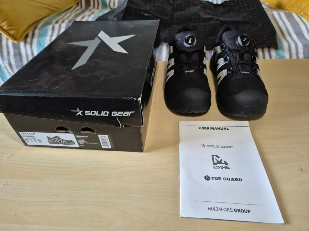 SNICKERS Solid Gear S3 safety work trainers, NEW! - Image 3