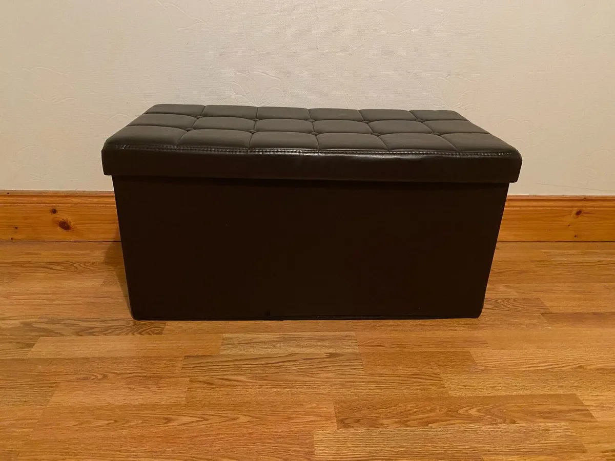 Ottoman/ Bench - Image 1