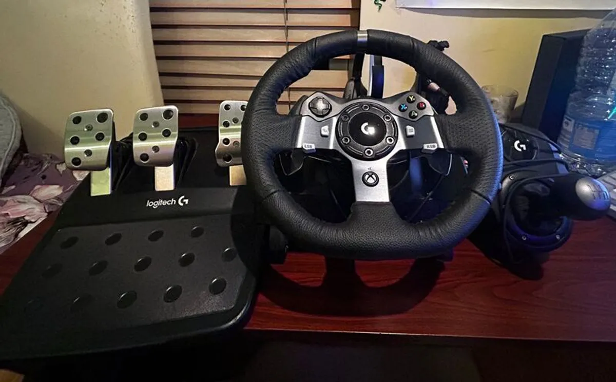 G920 Steering Wheel,pedals And Shifting Gear - Image 2
