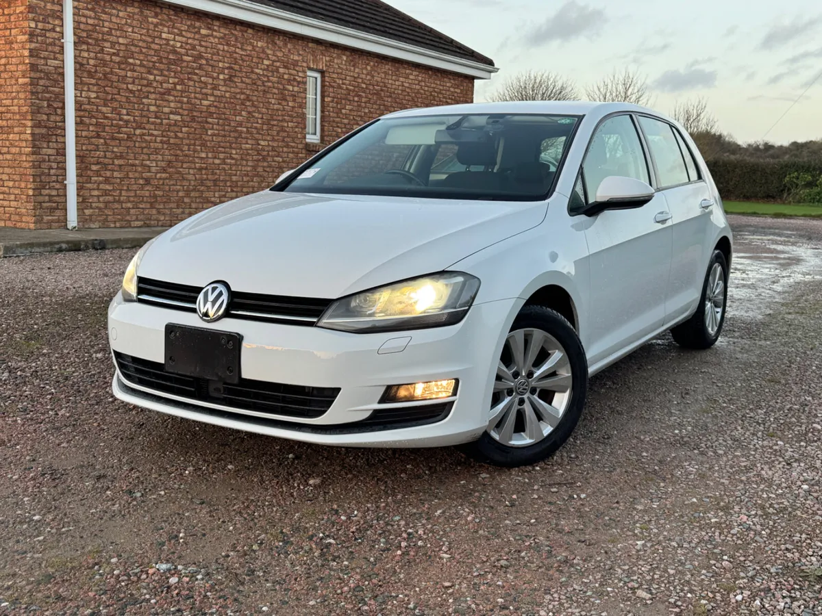 142 Volkswagen Golf Comfortline DSG - Image 2
