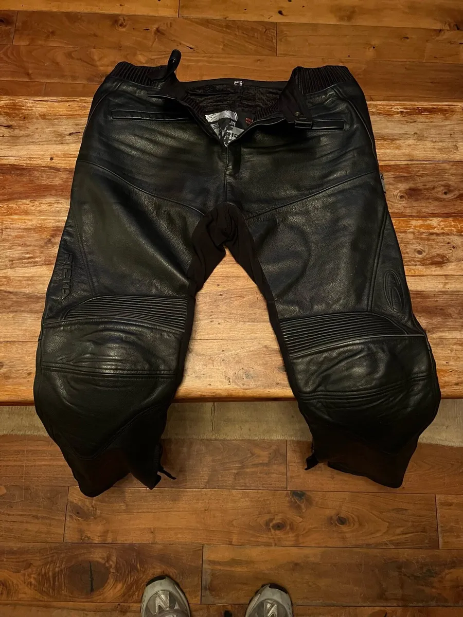 Motorcycle Cloathing - Image 1