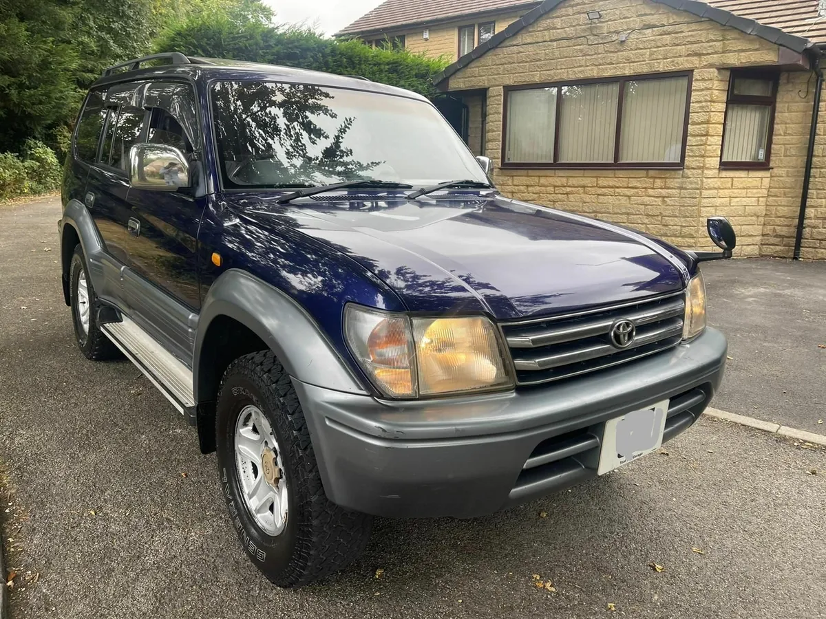 TOYOTA LANDCRUISER PRADO - Image 2