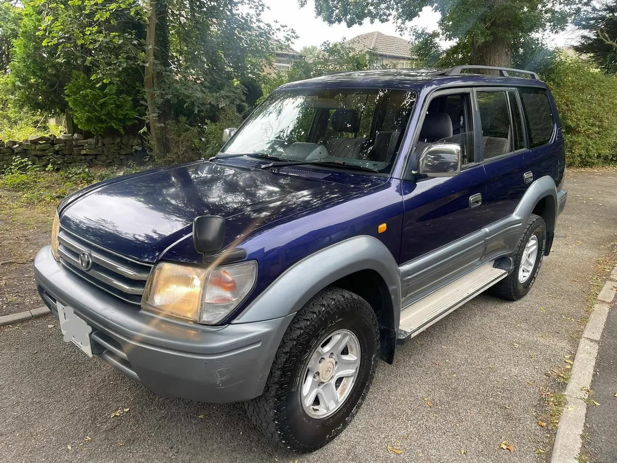 TOYOTA LANDCRUISER PRADO - Image 4