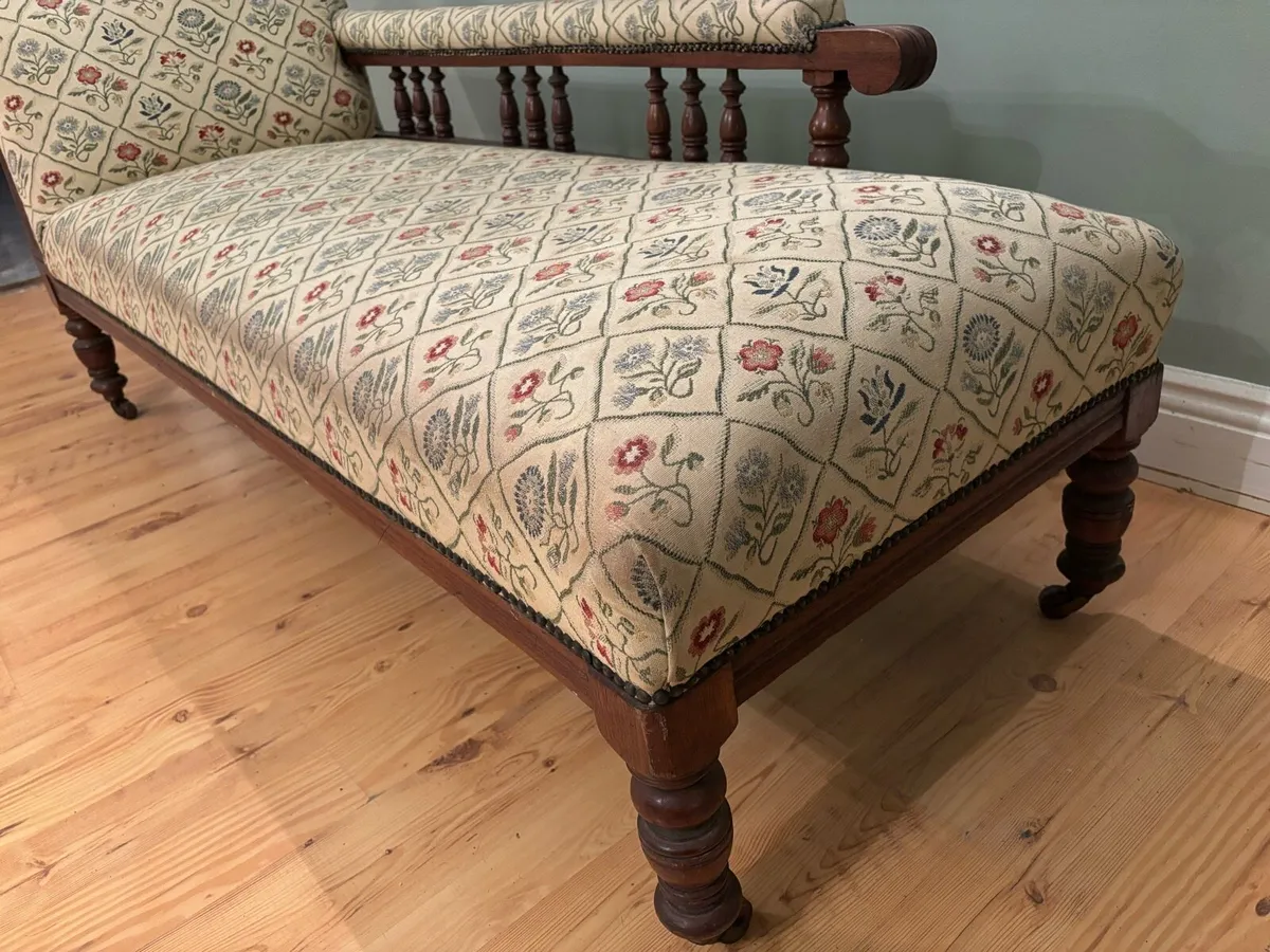 Victorian Chaise Longue (c.1890–1910) - Image 3