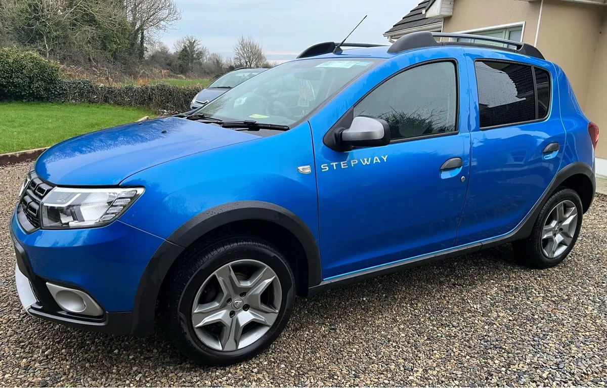 Dacia Sandero Stepway - NCT Nov27 - Image 2