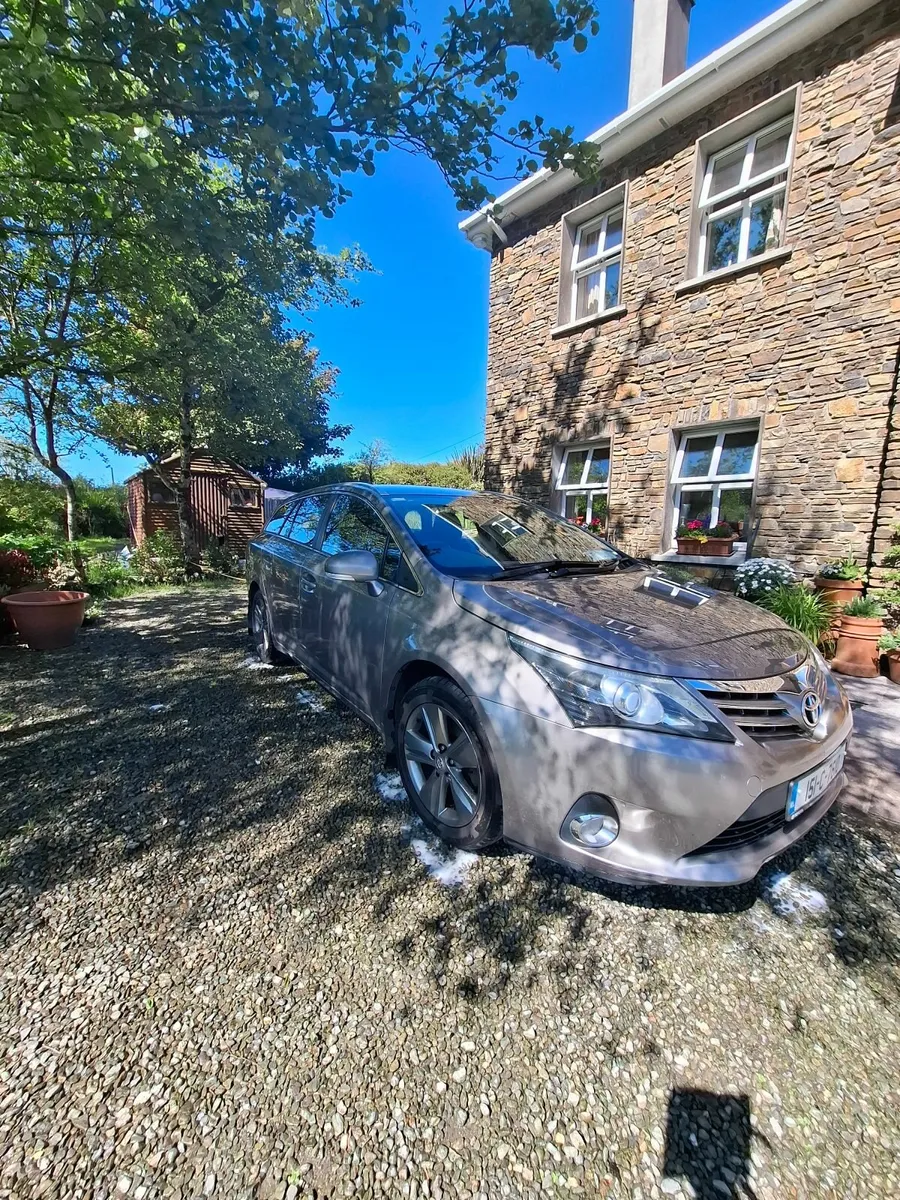 Toyota Avensis 2015 Estate - Image 3