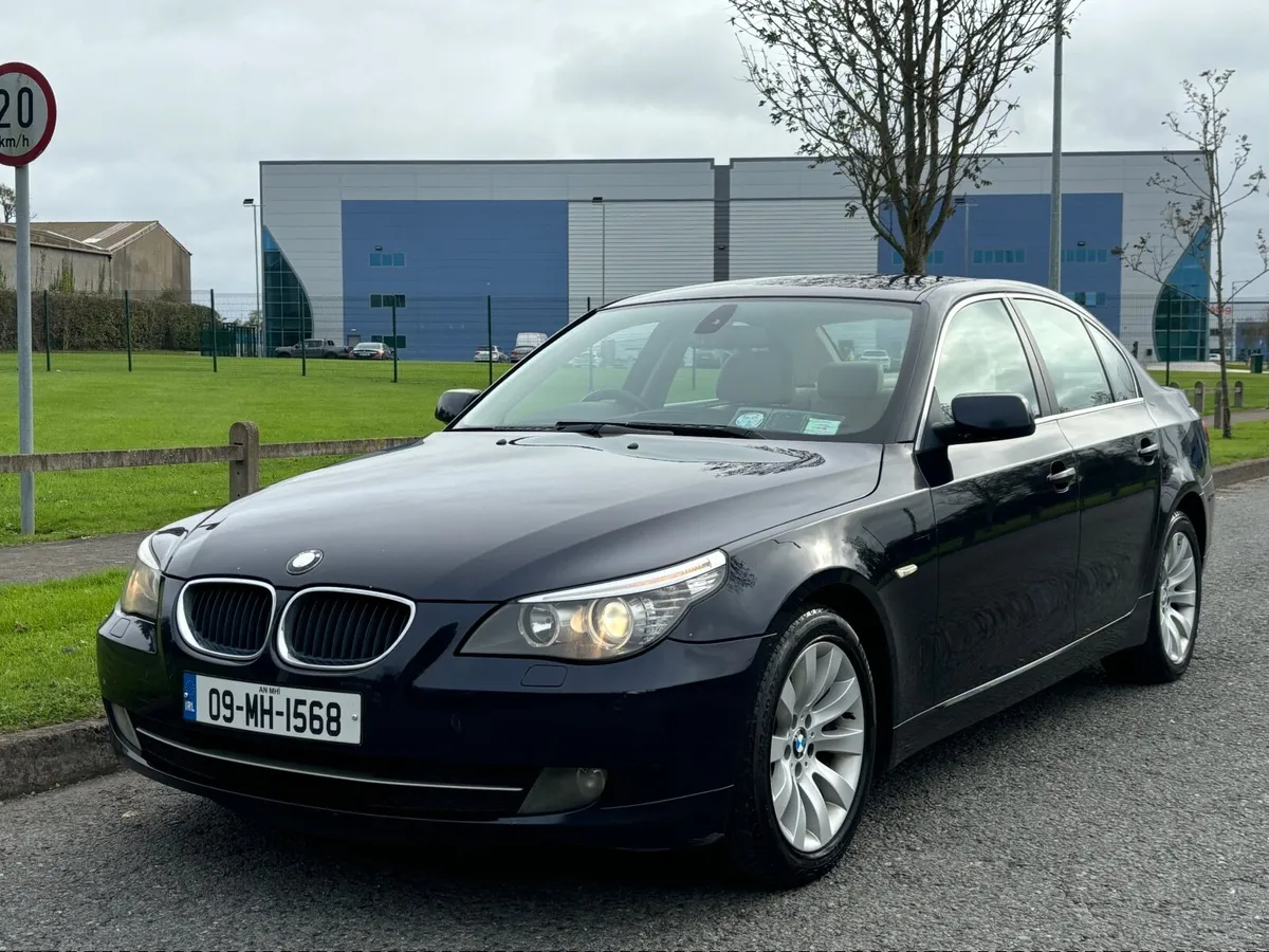 BMW 520d SE LCI AUTO 2009 - Image 2