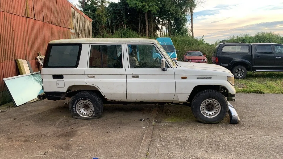 Toyota landcruiser 1992 2.4 jap - Image 1