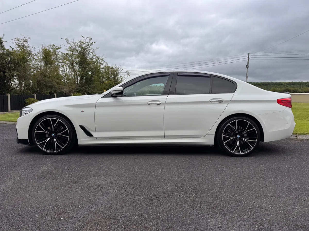 2017 (172) BMW 520D M Sport - Image 4