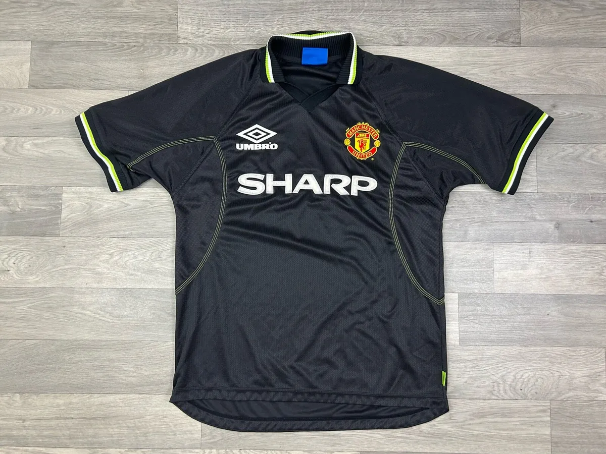 Vintage 1998 Umbro Manchester United Third Jersey - Image 1