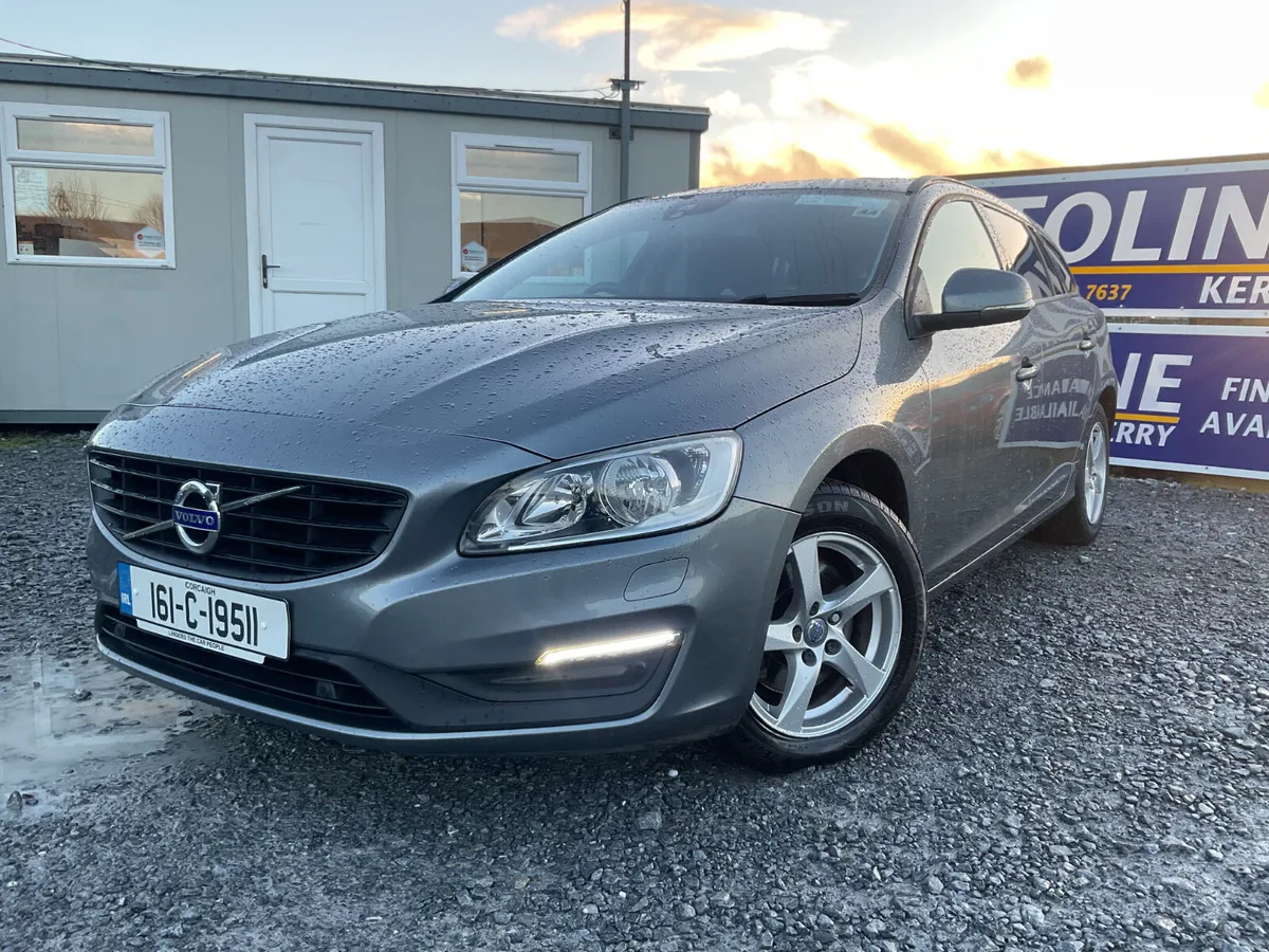 2016 VOLVO V60 2.0 DIESEL LOW MILEAGE - Image 2