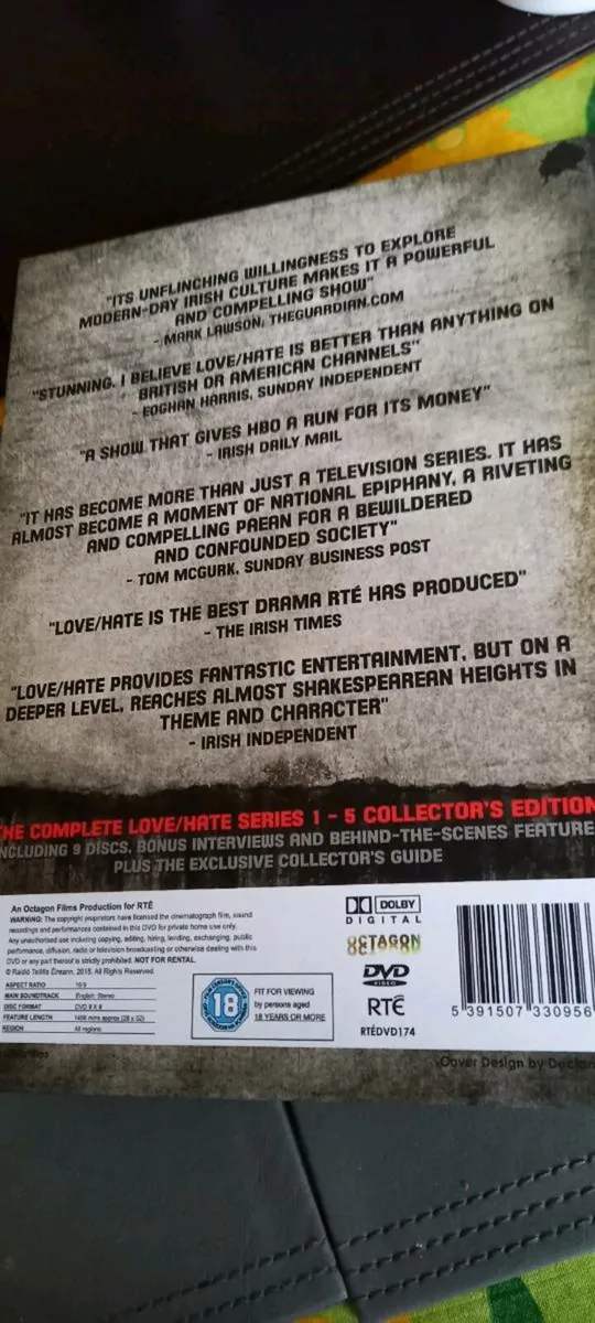 Love/Hate, The Collector's Edition - Image 2