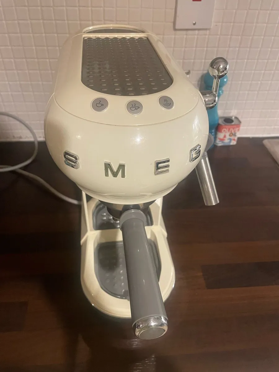 SMEG Coffee Machine - Image 2