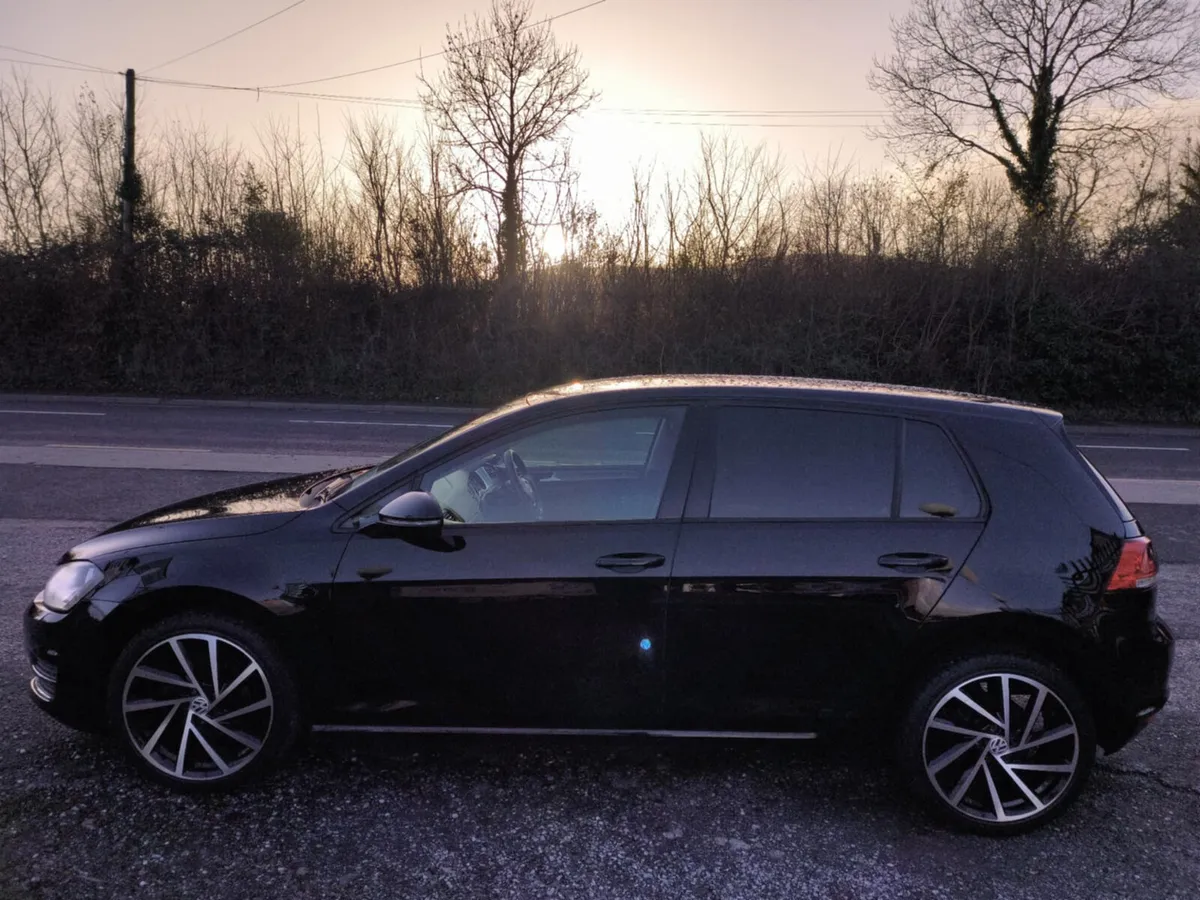 Volkswagen Golf 2015  1.6 Diesel !!! - Image 4