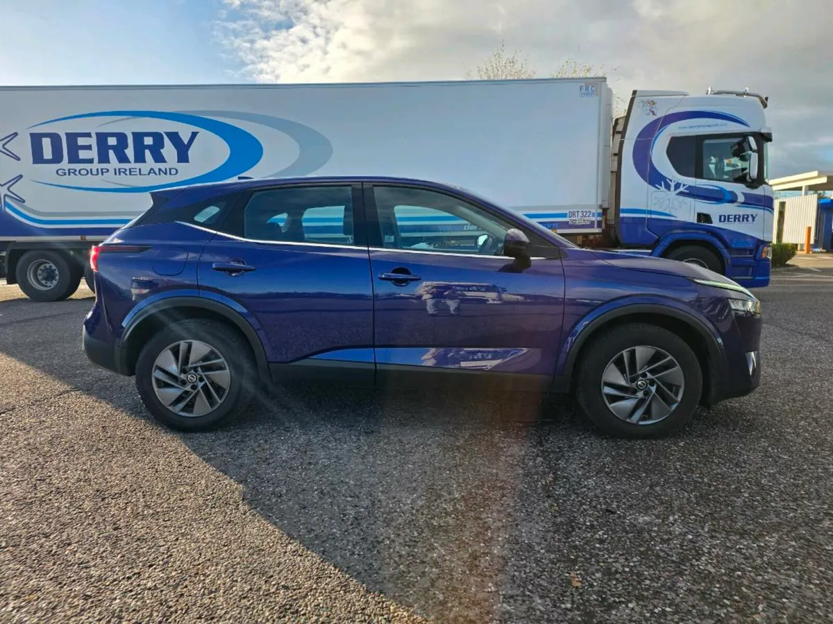 2022 Nissan Qashqai 50Kms - Image 4