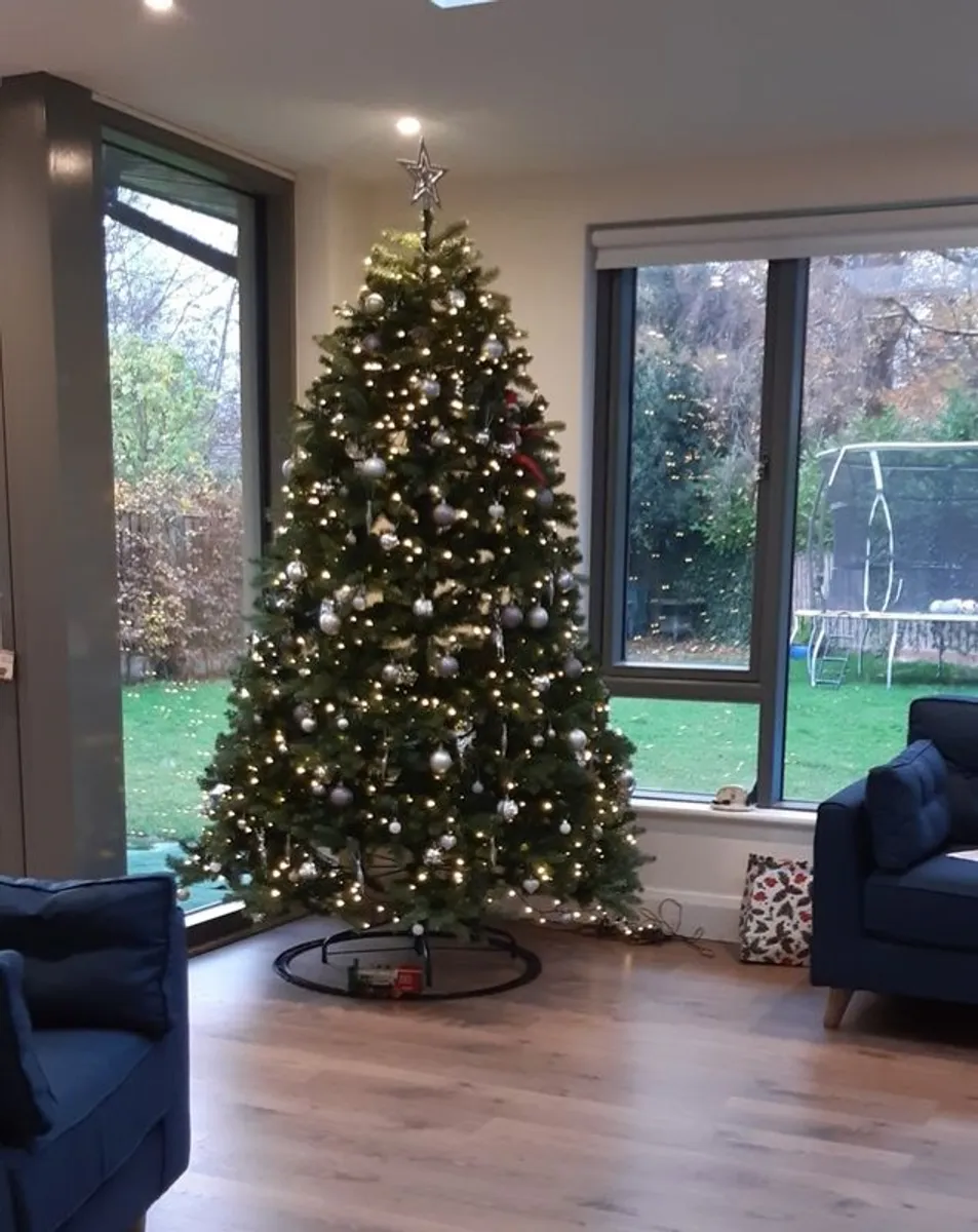 Christmas Tree 7.5ft high - Image 4