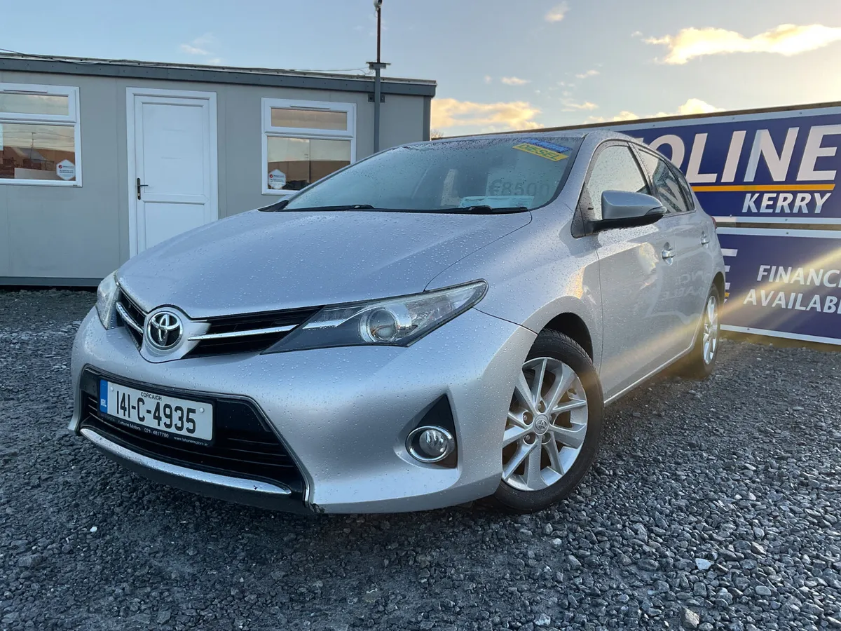 2014 TOYOTA AURIS LUNA 1.4 D4D LOW KMS - Image 2