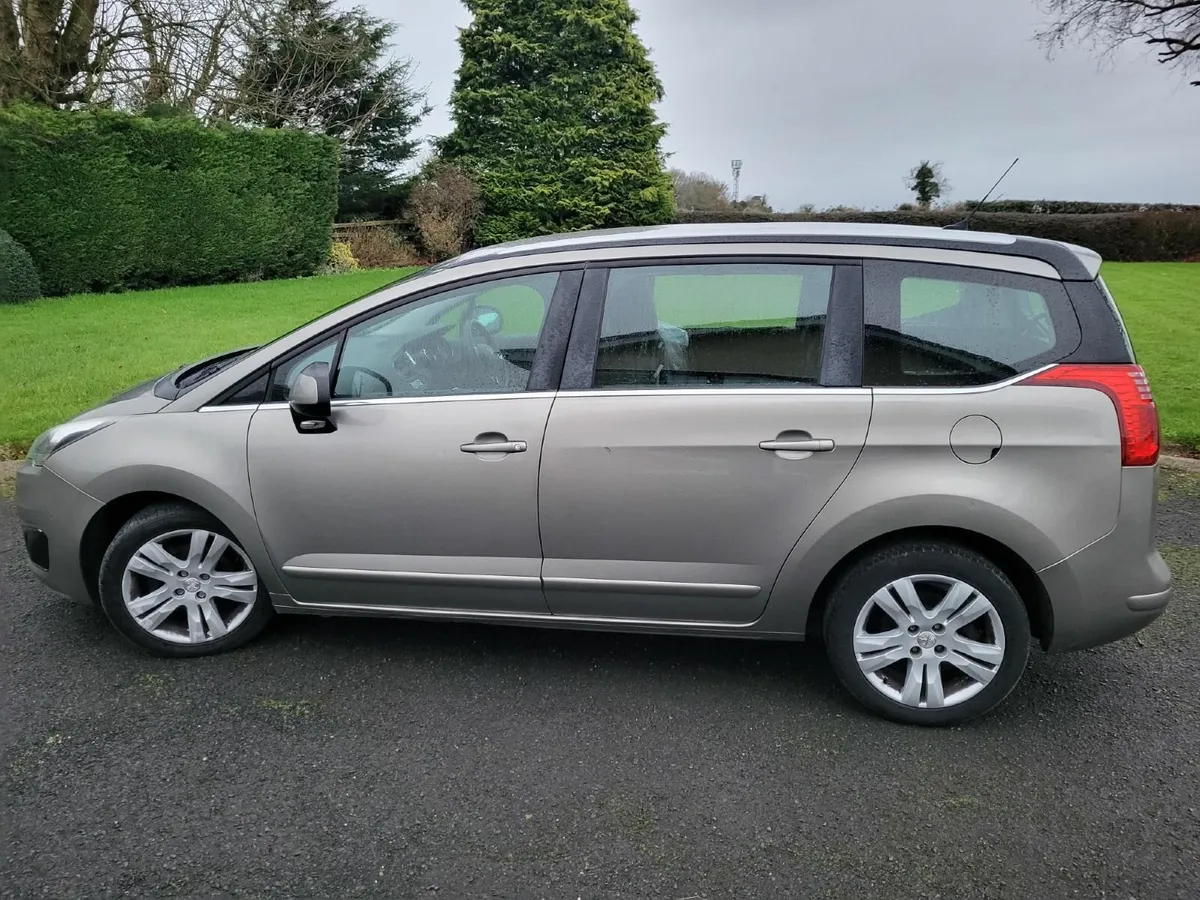 2015 Peugeot 5008 for sale - Image 1