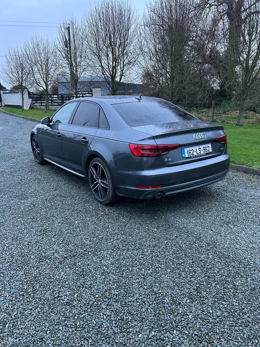 Audi A4 2016 2.0 TDI S-line - Image 4