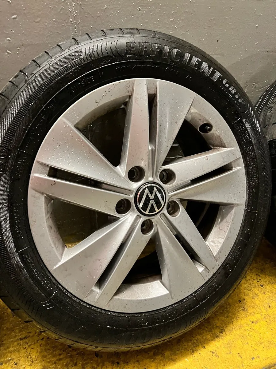 🔵(2024) 16” vw golf alloys & tyres - Image 3