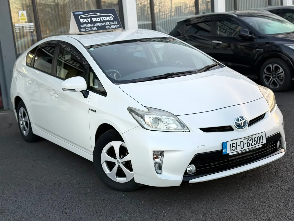 2015 Toyota Prius Plus 1.8 Hybrid automatic - Image 1