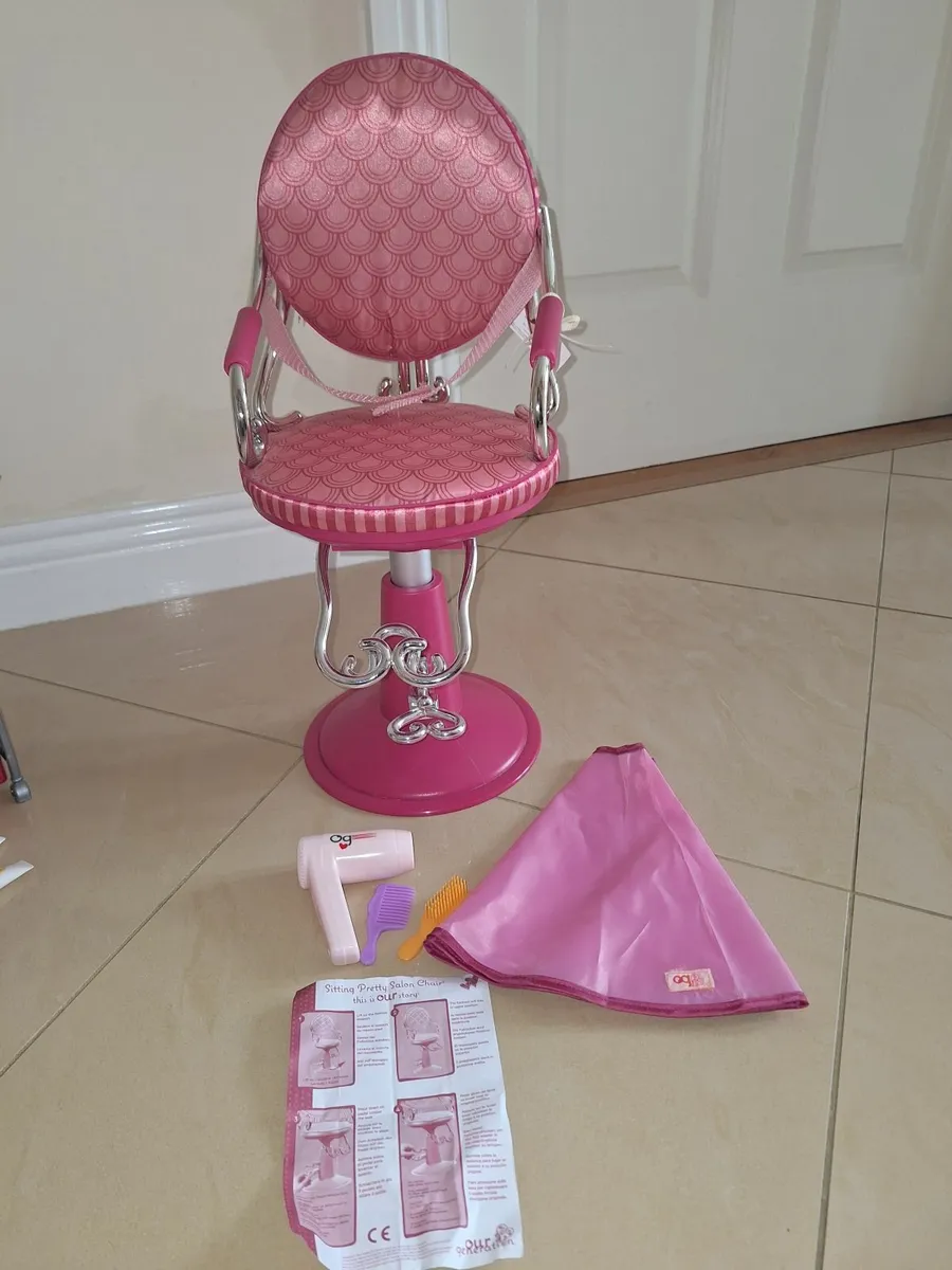 Our Generation Doll Salon Chair & Accessories - Image 1
