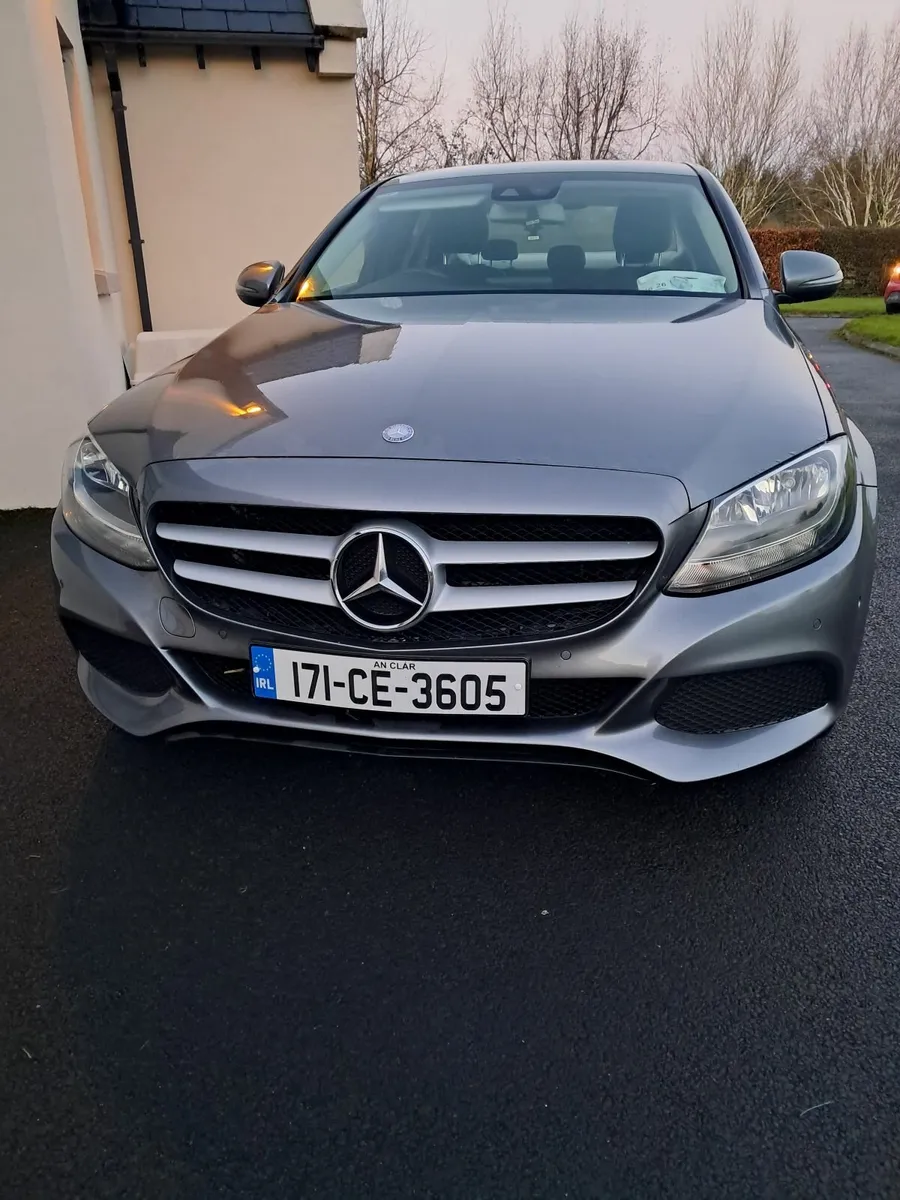 Mercedes-Benz C-Class 2017 - Image 2