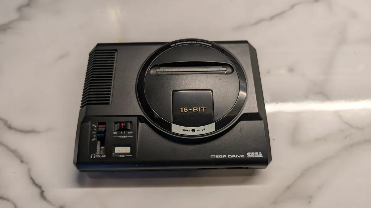 Mini Sega Megadrive with 40+ Games - Image 3