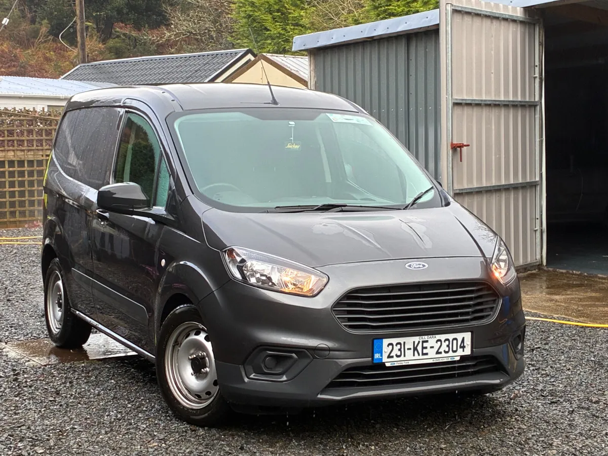 231 Ford Transit Courier VAT Inc