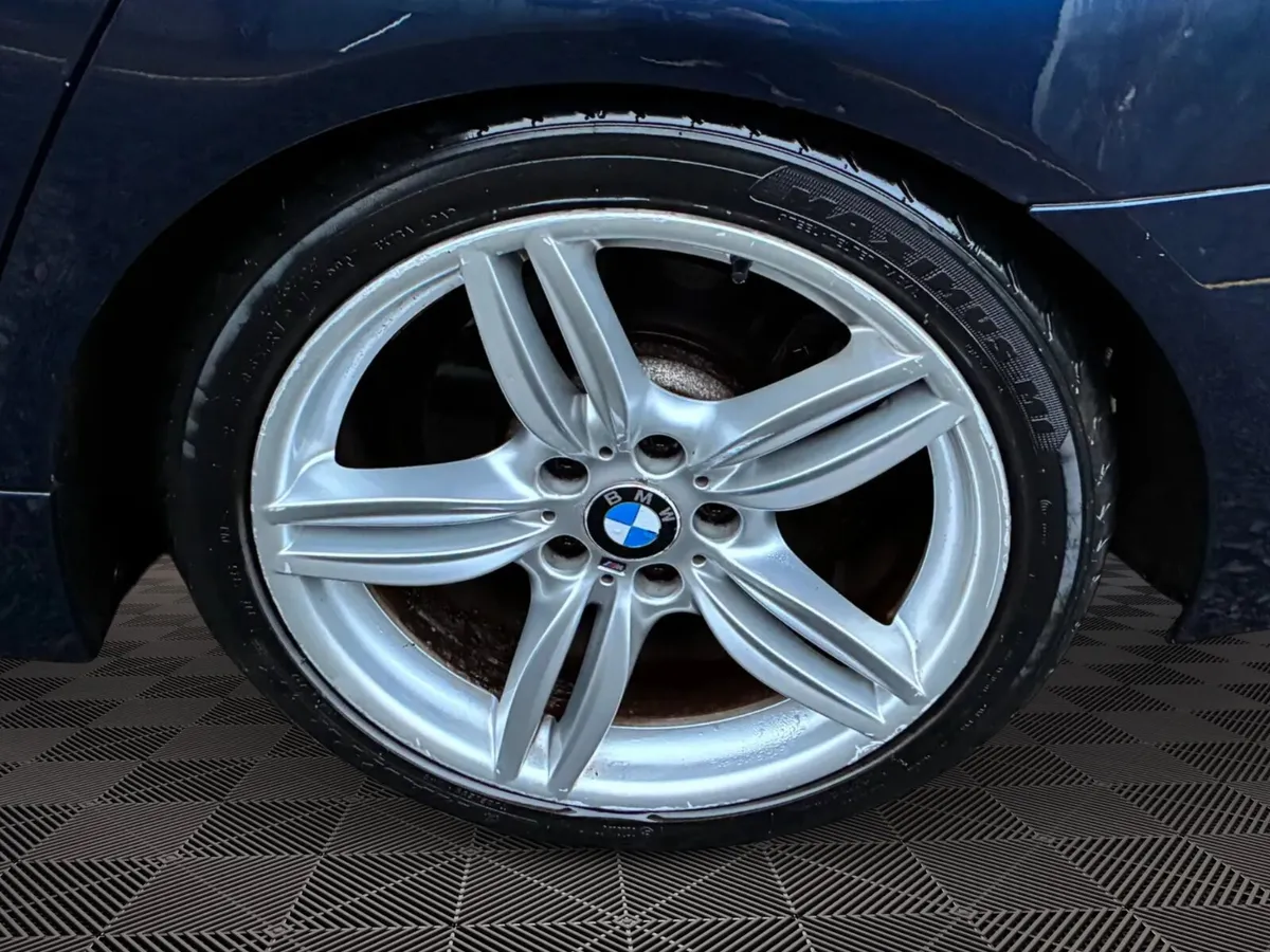 142 BMW 5-Series M-Sport Auto - Image 3