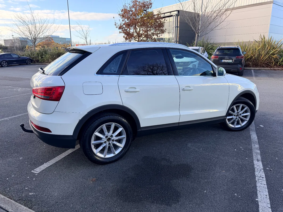 141 Audi Q3 2.0 TDI Automatic ~ Two Seats Commerci - Image 3