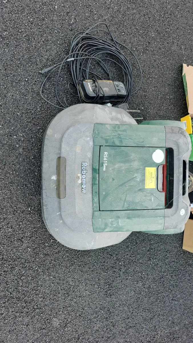 2 x Robomow  Robot Lawn Mowers - Image 3