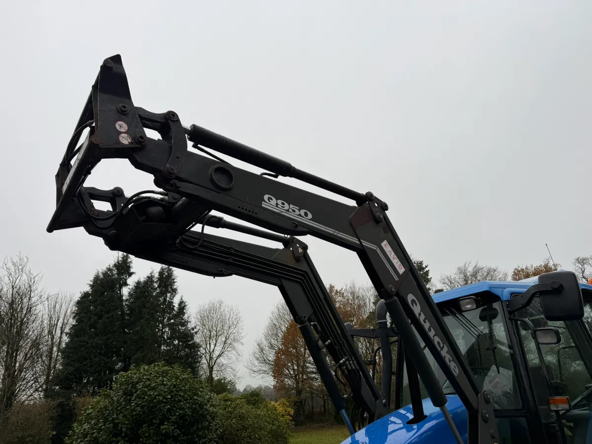 2003 New Holland TS100 SLE **MINT** €29950+vat - Image 4