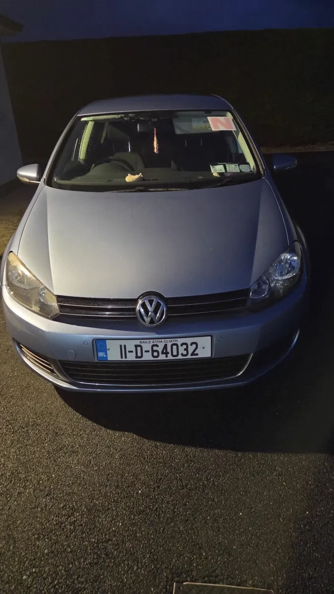 Volkswagen Golf Auto 2011 - Image 4