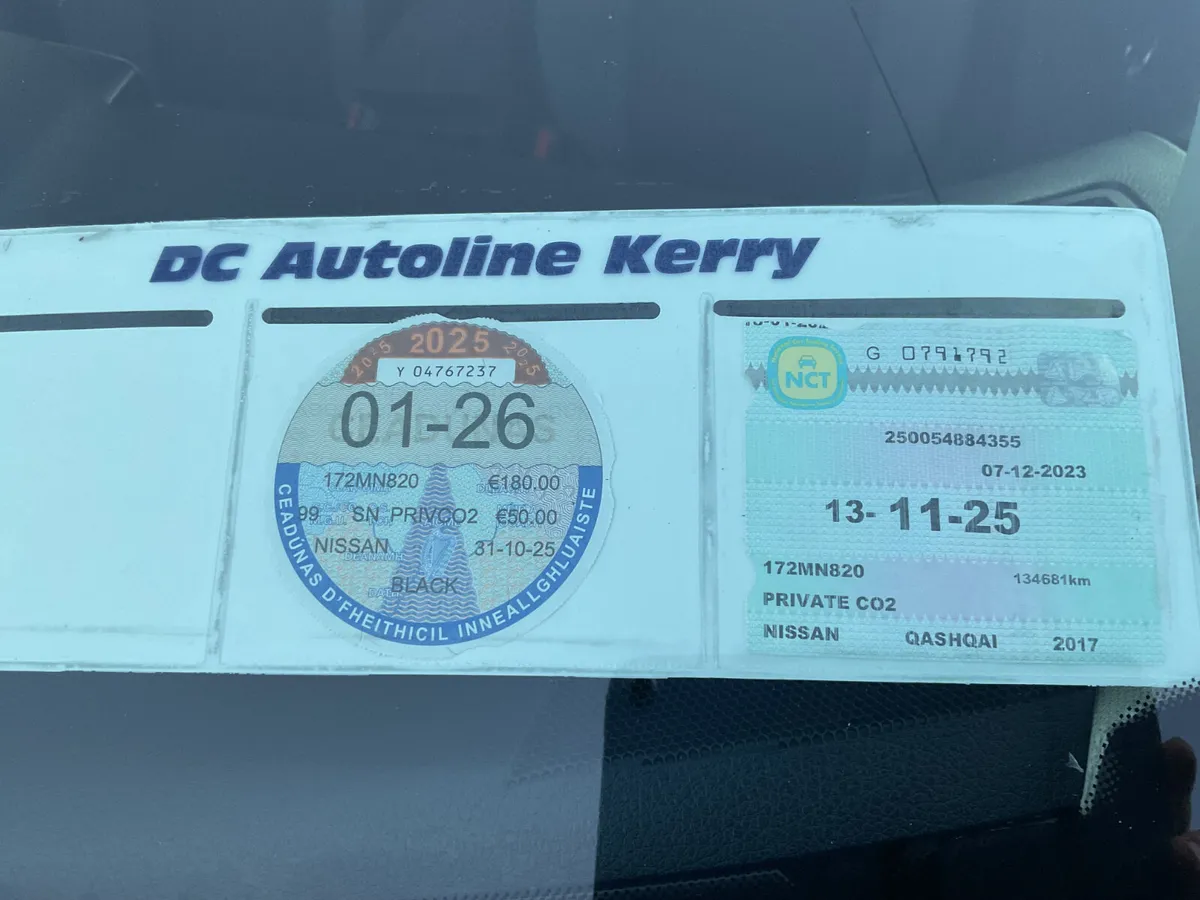 2017 NISSAN QASHQAI 1.5 DIESEL SAT-NAV LOW KMS - Image 4