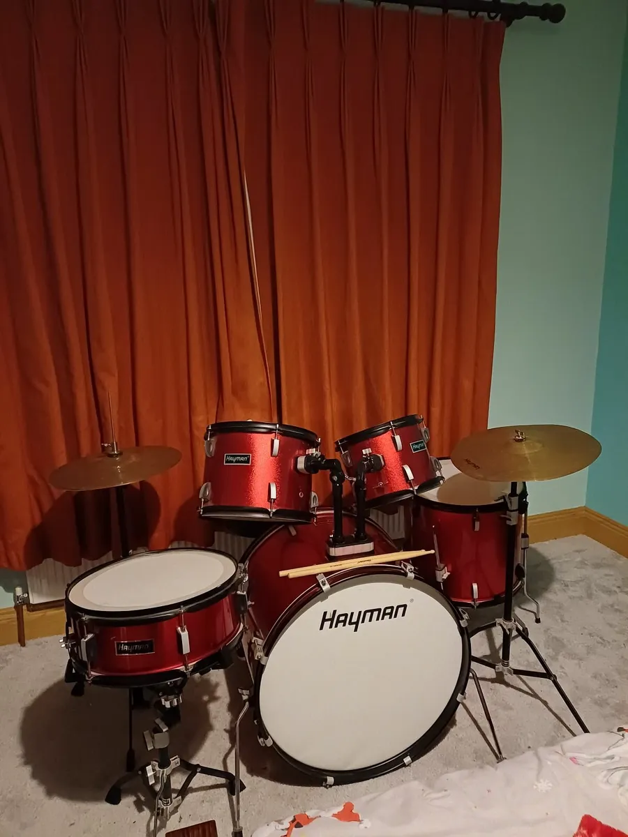 Drum kit - Image 1