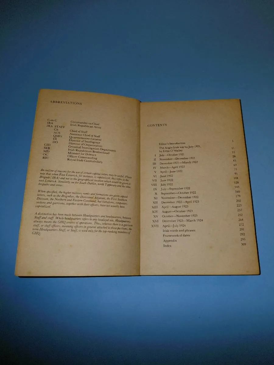 RARE BOOK 'THE SINGING FLAME' - Image 4