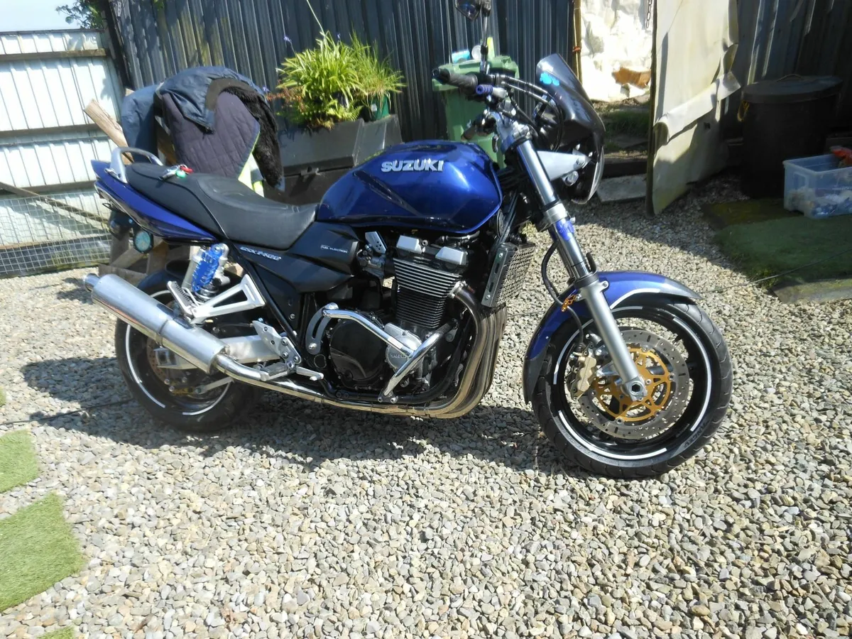 SUZUKI GSX 1400 - Image 1