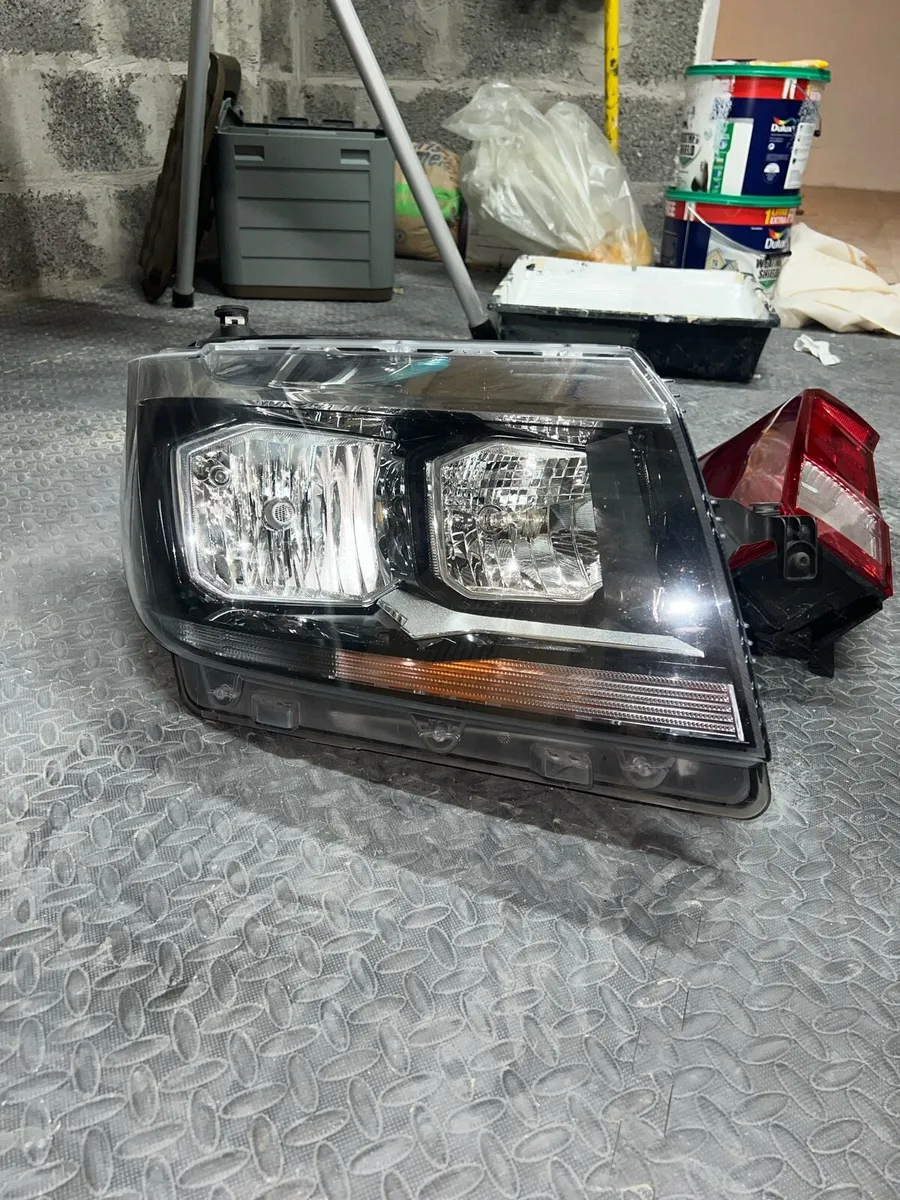 Volkswagen crafter lights - Image 2
