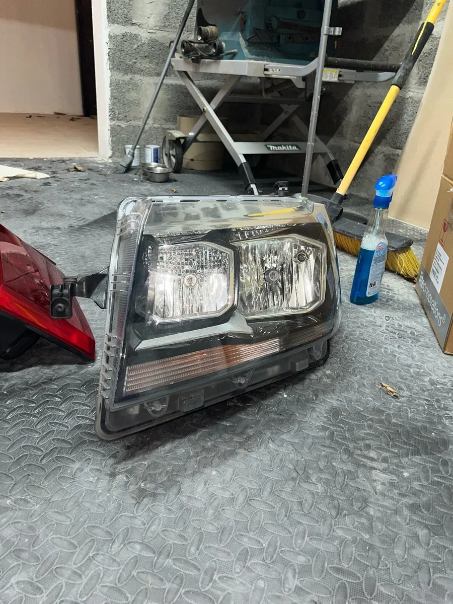 Volkswagen crafter lights - Image 3