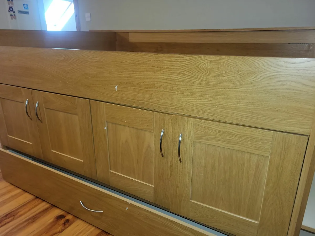 Childrens raised bed for sale, good condition - Image 4