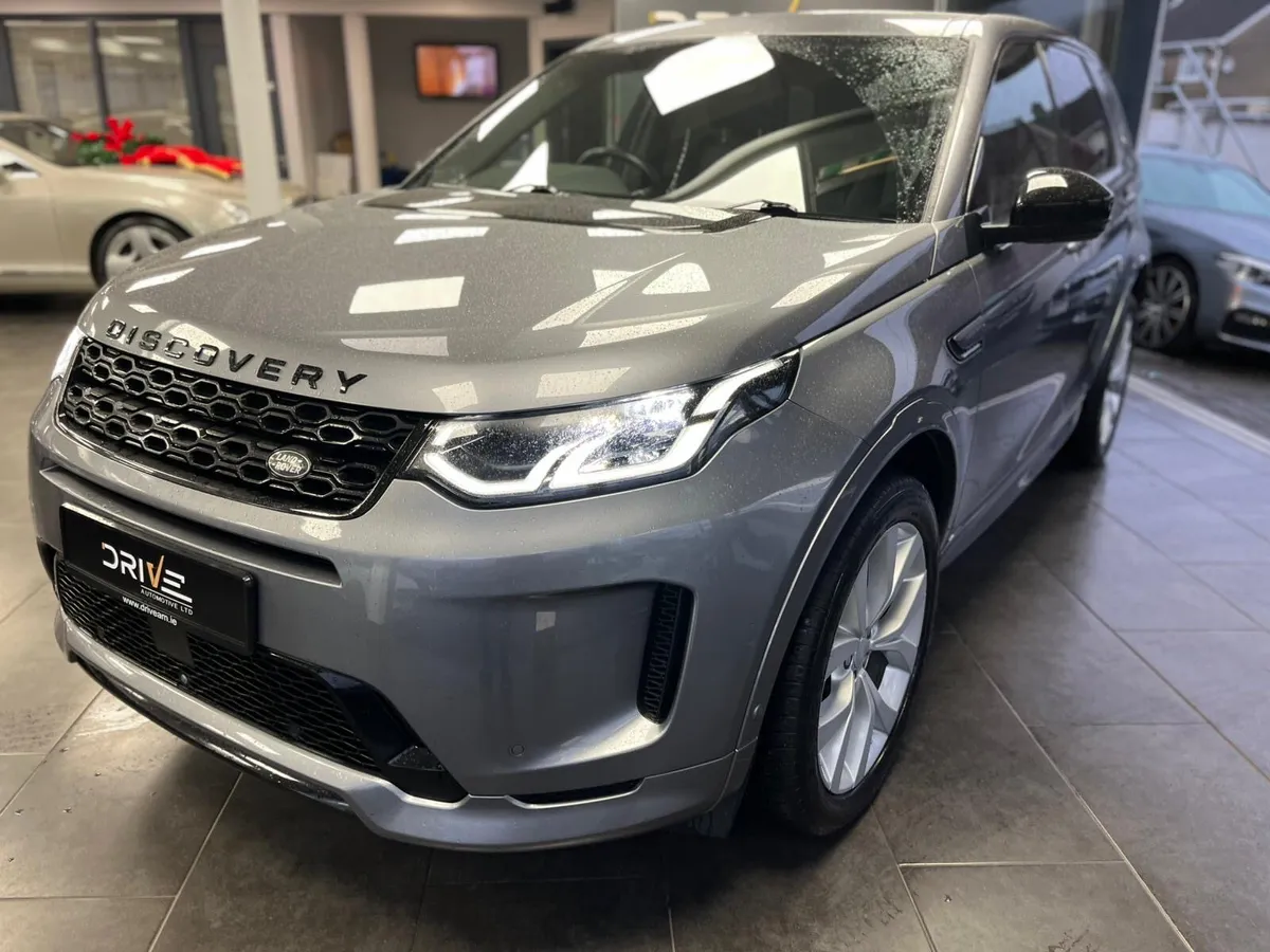 211d Landrover Discovery Sport 1.5 R-Dynamic SE*** - Image 2
