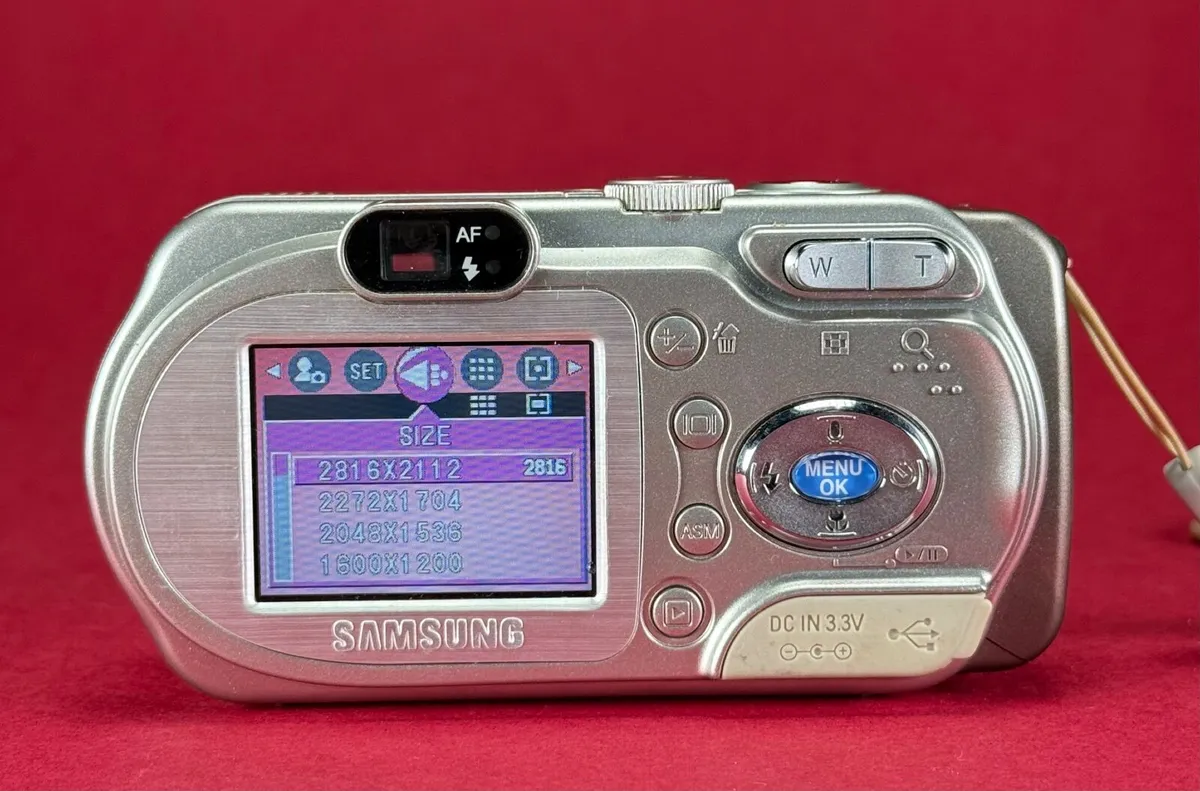 Samsung Digimax A6 6.2 MP 1/1.8" CCD sensor - Image 3