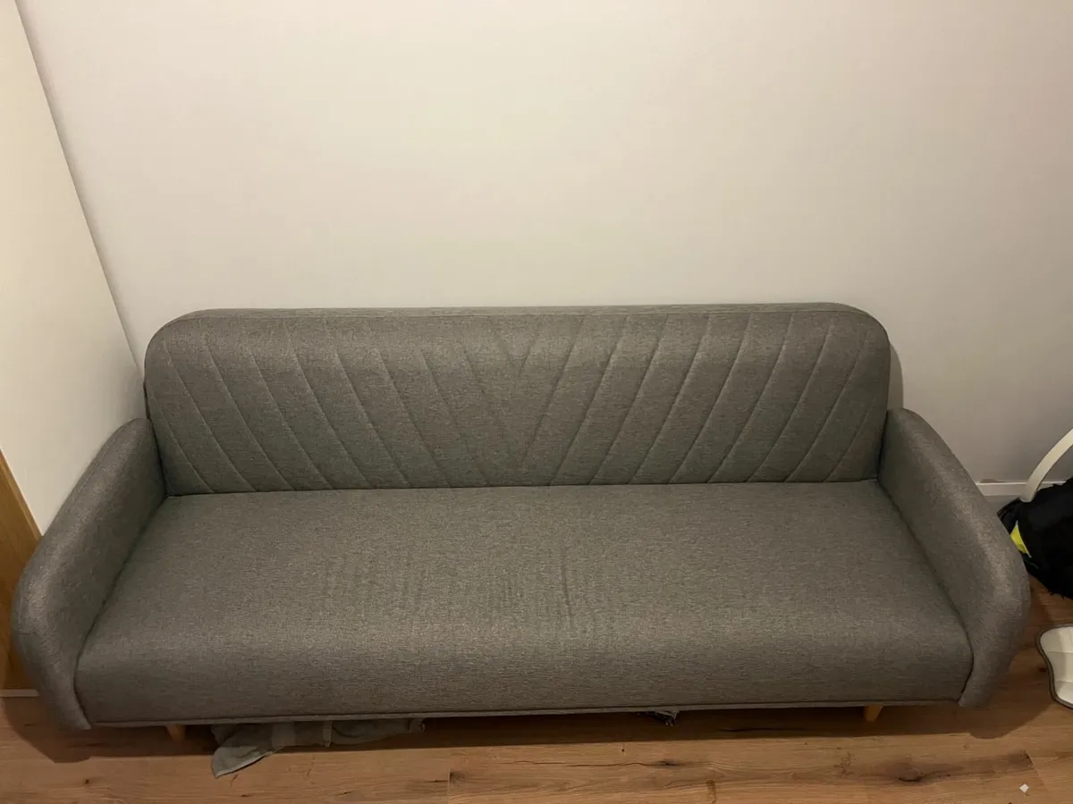 For Sale: Paradis sofa bed in excellent condition - Image 2