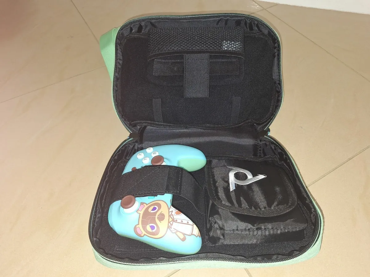 Animal Crossing Nintendo Switch Carry Case - Image 3