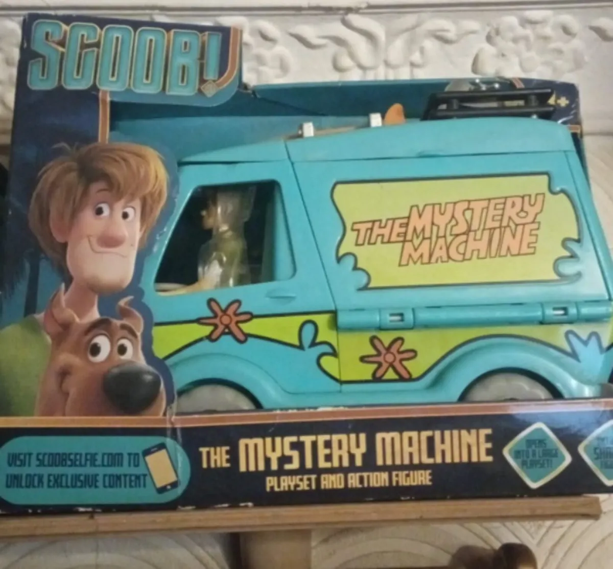 OLD VINTAGE MODEL THE MYSTERY MACHINE PLAYSET