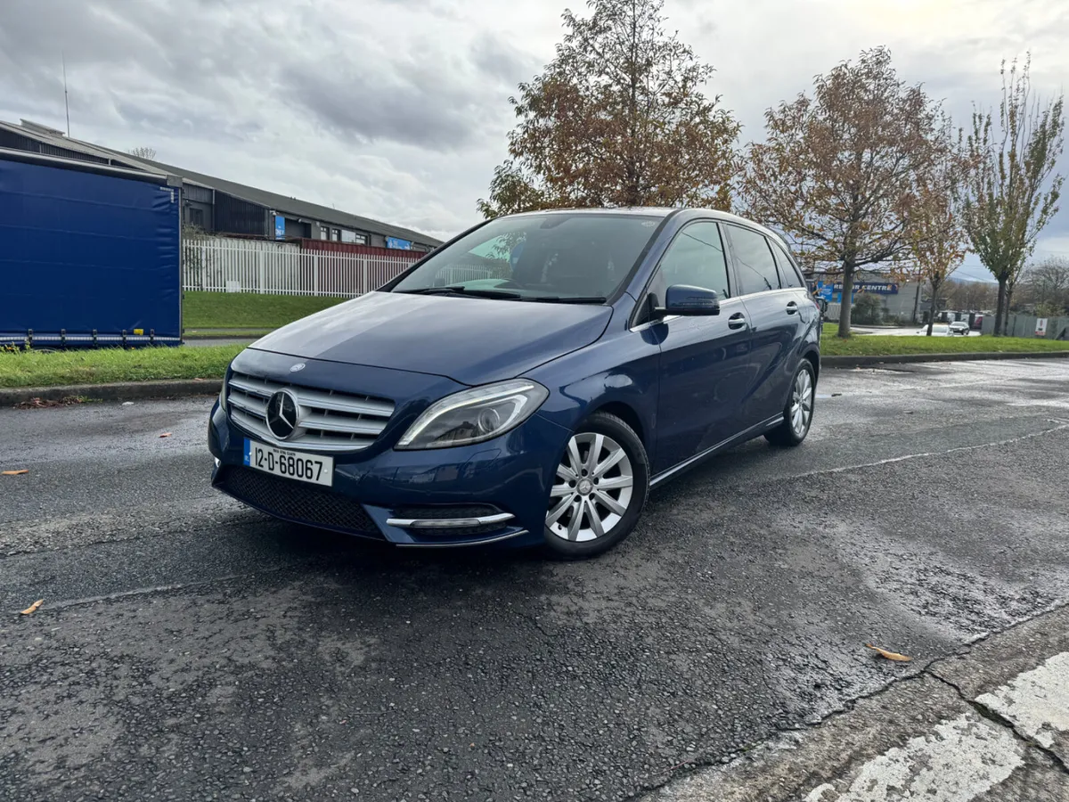 Mercedes-Benz B-Class 2012  64km Full Option - Image 1