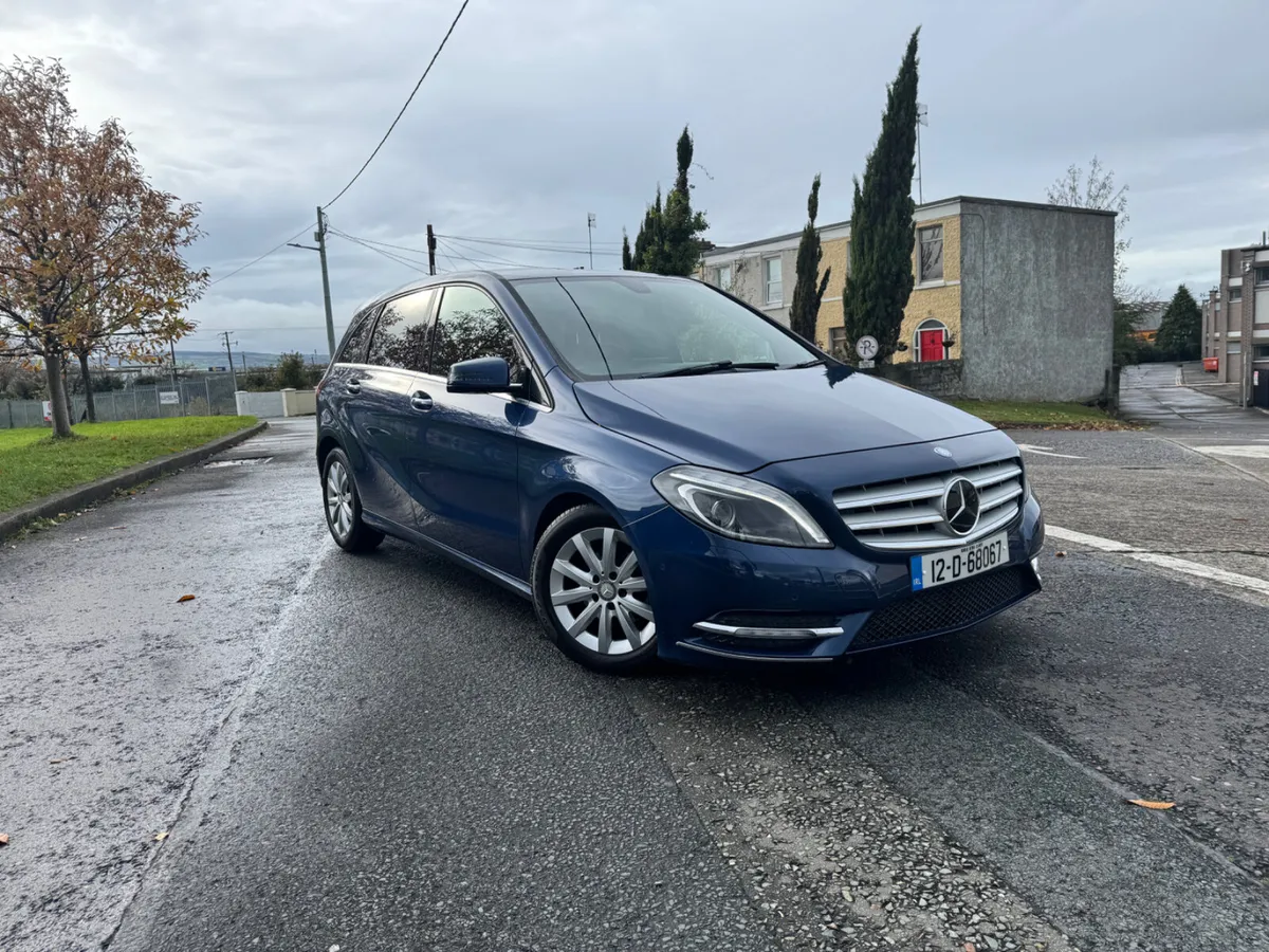 Mercedes-Benz B-Class 2012  64km Full Option - Image 2